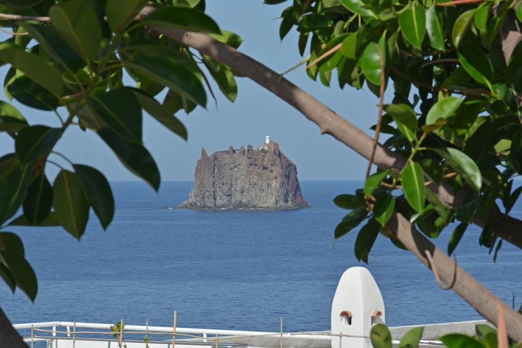 Il Gabbiano Relais In Stromboli Aparthotel Kültér fotó