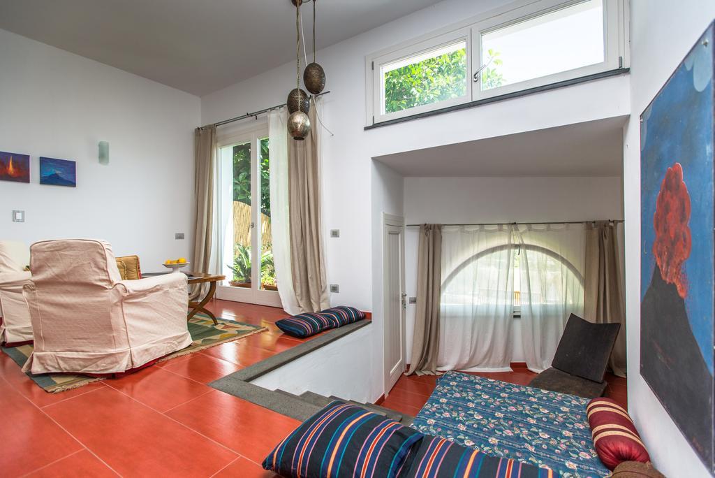 Il Gabbiano Relais In Stromboli Aparthotel Szoba fotó